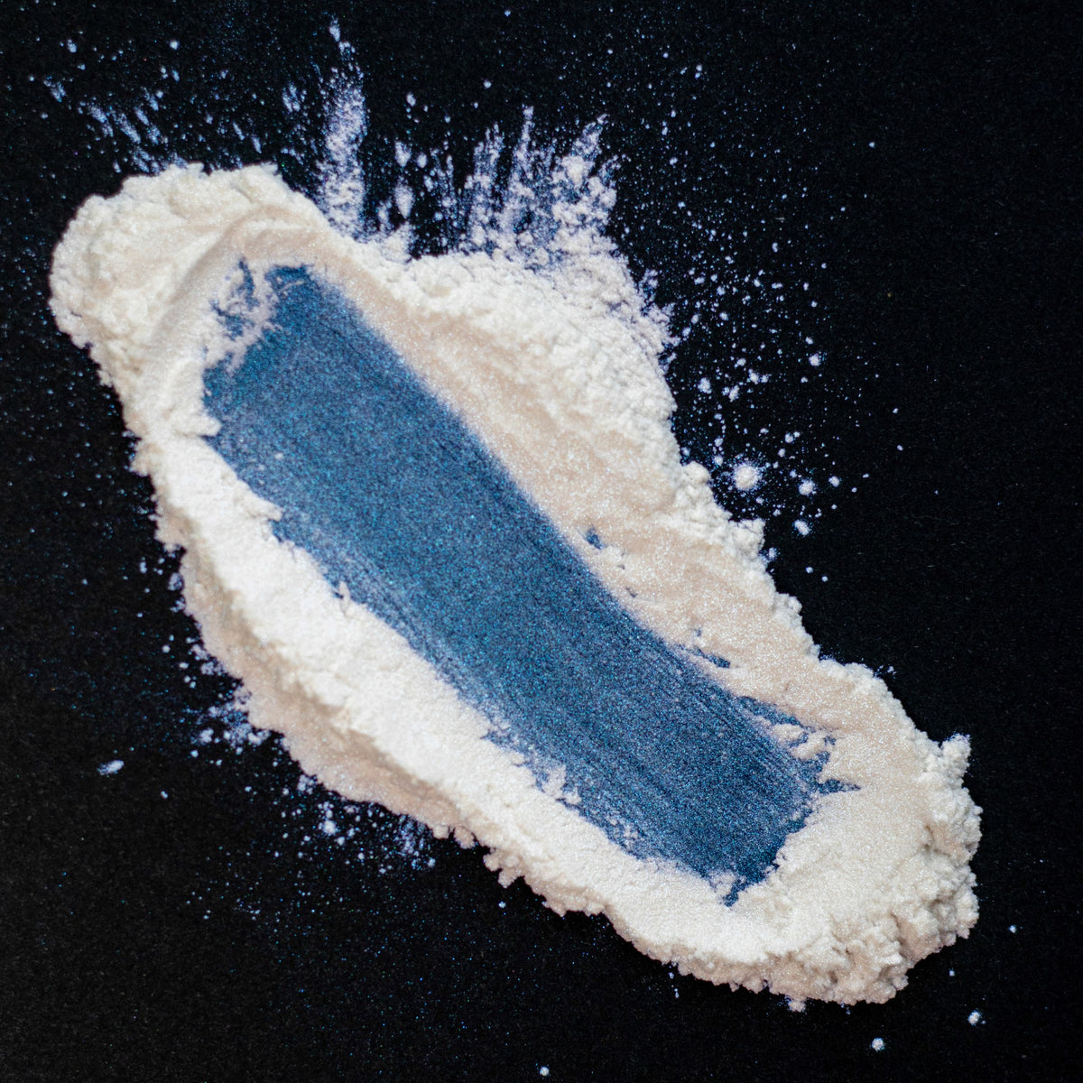 White-Blue Iridescent Shimmer, photo 5