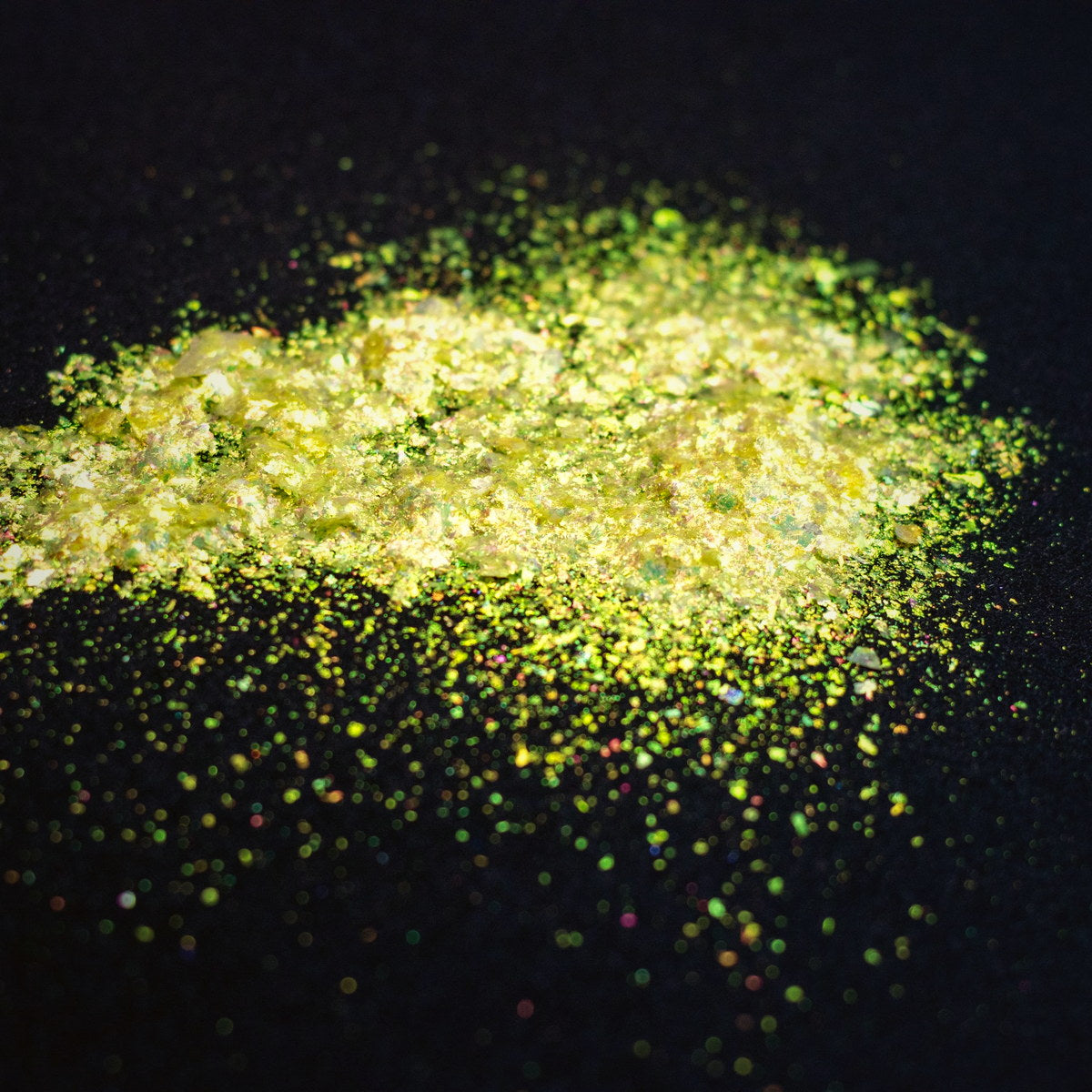 Aurora Flakes pigment