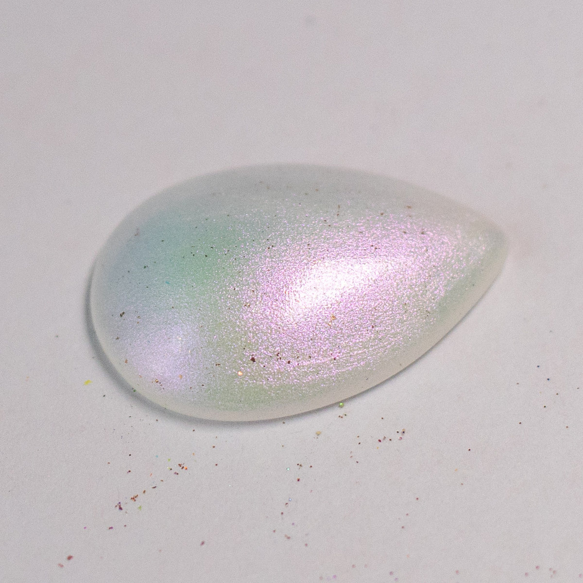 ISH17 - White-Pink Iridescent Shimmer, photo 8